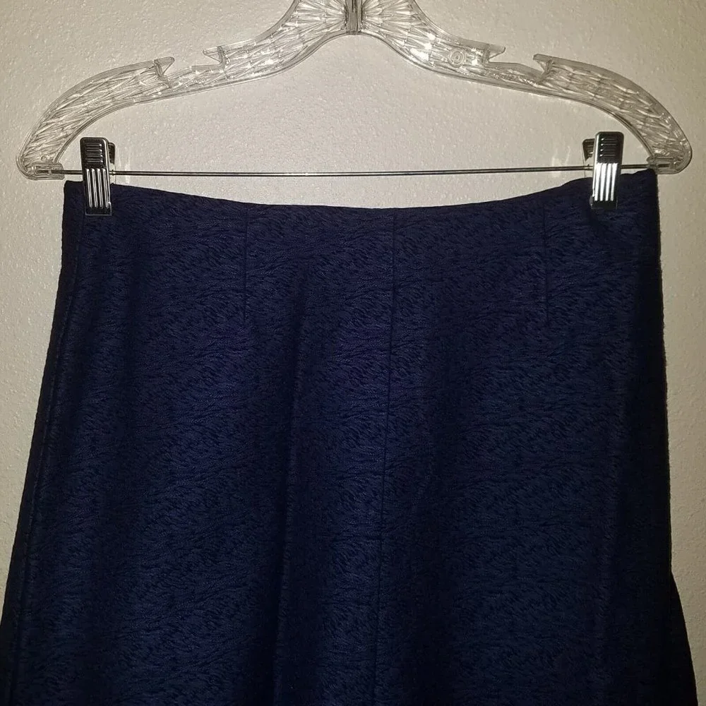 NWT Cabi Patriot Blue Tulip Skirt 3097 Navy Midi Textured Size 4 Retail $109